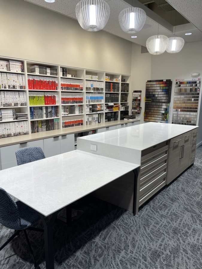 IMG 6343 Year Round Brown is growing strong.  They opened another location on West 57th Street in Sioux Falls.  Creative Surfaces is thrilled to be their vendor of choice for their custom tanning salon cabinetry. ...
